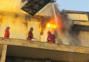 الدفاع المدني تخلي العوائل و تخمد حريق اندلع داخل معمل ببغداد