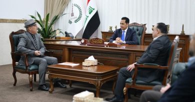 محافظ نينوى يثمن دور نقابة الصحفيين في نقل الرسائل الإيجابية عن المحافظة محافظ نينوى يثمن دور نقابة الصحفيين في نقل الرسائل الإيجابية عن المحافظة