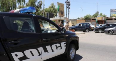 مصرع شخصين أحدهما صحفي والآخر عامل إيراني وإنقاذ ثالث في ثلاث محافظات