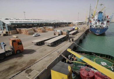 العراق ينفي دخول “سفينة البصرة” عبر هرمز بعد تداول فيديو احتفالي العراق ينفي دخول “سفينة البصرة” عبر هرمز بعد تداول فيديو احتفالي