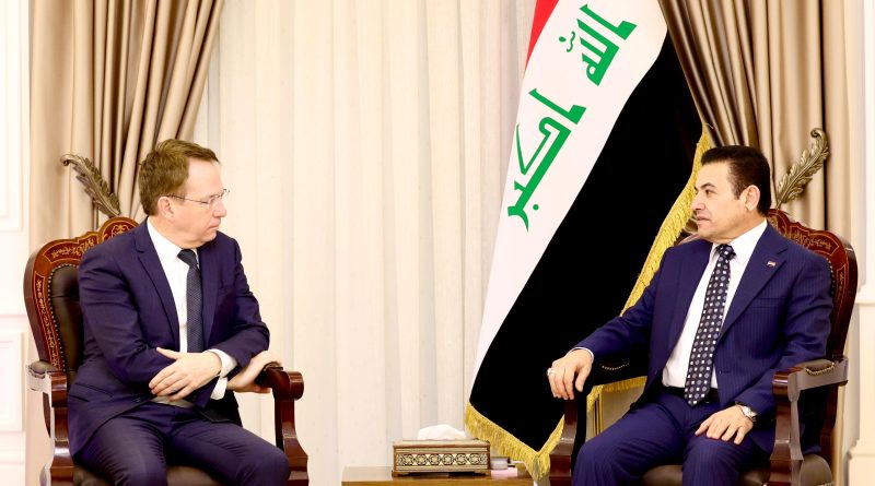 الأعرجي يطمئن السفير الفرنسي:  الحكومة العراقية ملتزمة بحماية السفارات والبعثات الدبلوماسية