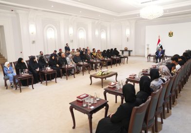 السوداني يؤكد التزام الحكومة برعاية عوائل الشهداء ويشدد على تكثيف الجهود لمتابعة أحوالهم وشؤونهم