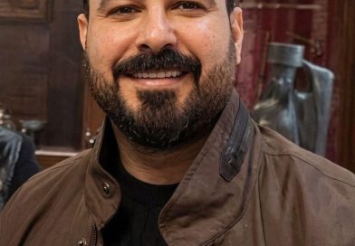 لديه قناة فضائية ومصرف من هو رئيس الوزراء الجديد؟