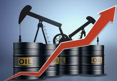 النفط يقفز 5% إثر تصاعد التوترات باحتجاز أمريكا لسفينة إيرانية