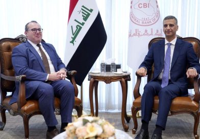 محافظ البنك المركزي والقائم بالأعمال الأمريكي يبحثان آفاق الاستقرار النقدي والاقتصادي محافظ البنك المركزي والقائم بالأعمال الأمريكي يبحثان آفاق الاستقرار النقدي والاقتصادي