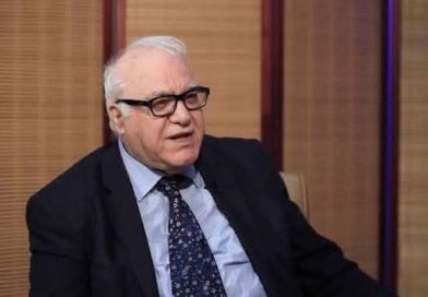 مستشار رئيس الوزراء: خطة حكومية لرفع الإيرادات غير النفطية إلى 45% مستشار رئيس الوزراء: خطة حكومية لرفع الإيرادات غير النفطية إلى 45%