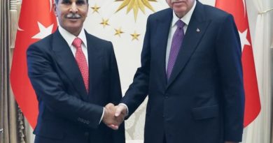 رئيس مجلس القضاء الأعلى يلتقي الرئيس التركي
