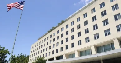 الخارجية الأمريكية: على الأمريكيين خارج الشرق الأوسط إعادة النظر بالسفر إلى المنطقة الخارجية الأمريكية: على الأمريكيين خارج الشرق الأوسط إعادة النظر بالسفر إلى المنطقة